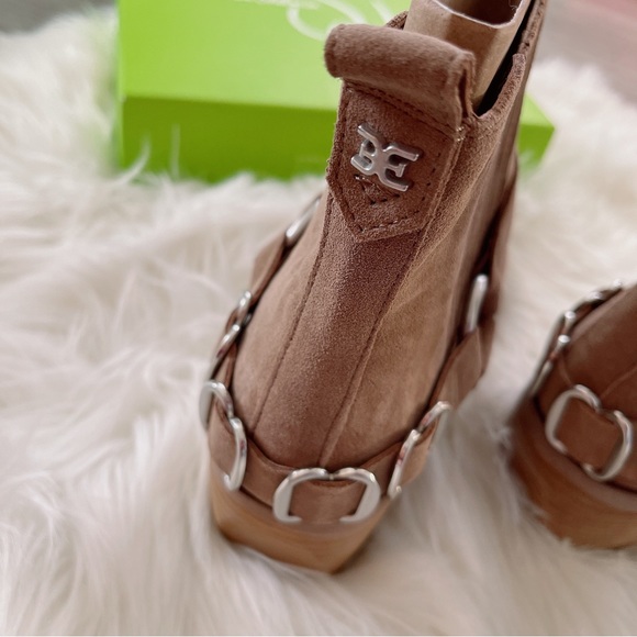 Sam Eldemen Bellamie Block Heel Bootie - Picture 4 of 16